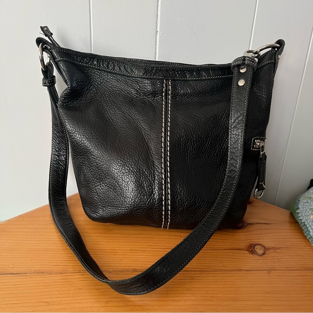 Roots Leather Slouchy Crossbody Hobo Bag Black Genuine Rugged Silver Pebble Med